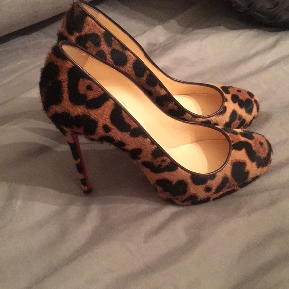 Christian Louboutin Fifi 100 - Picture 2 of 4